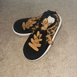 Billy Footwear Toodler Girl’s Black Cheetah Print Low top Sneaker Shoes AFO SMO